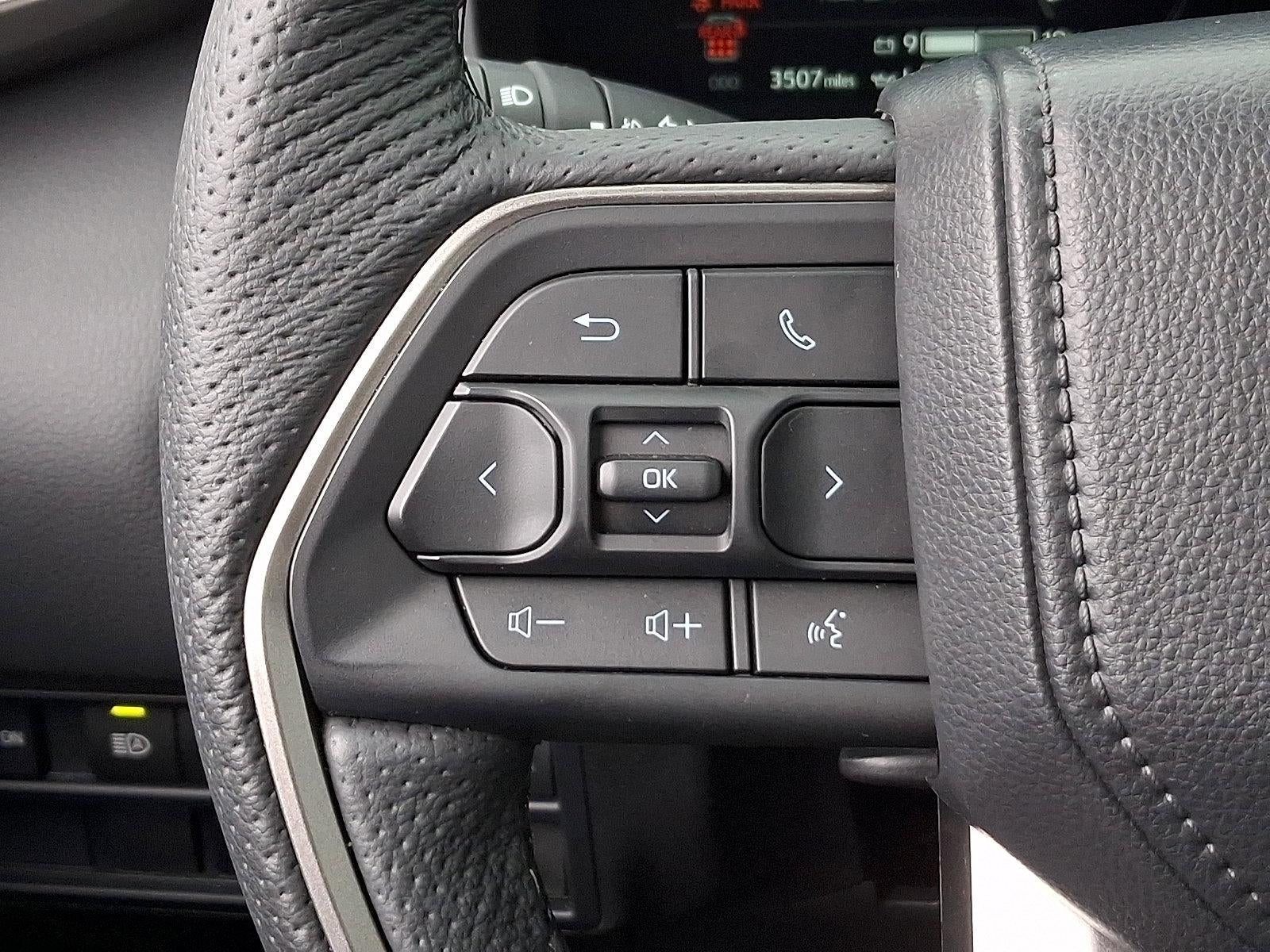 2026 Toyota Sequoia Limited 4WD (SE)