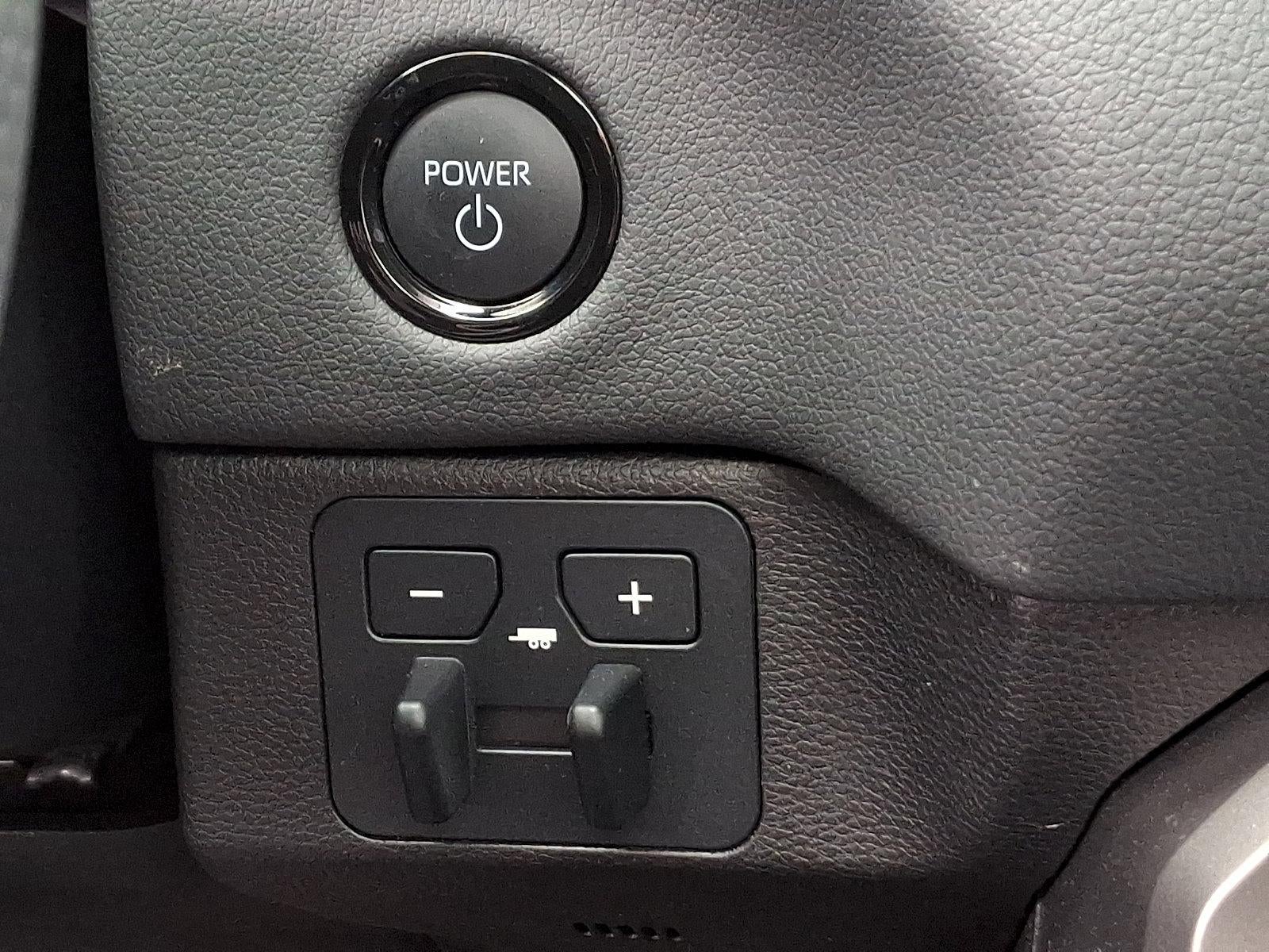 2026 Toyota Sequoia Limited 4WD (SE)