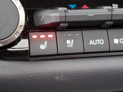 2026 Toyota Sequoia Limited 4WD (SE)