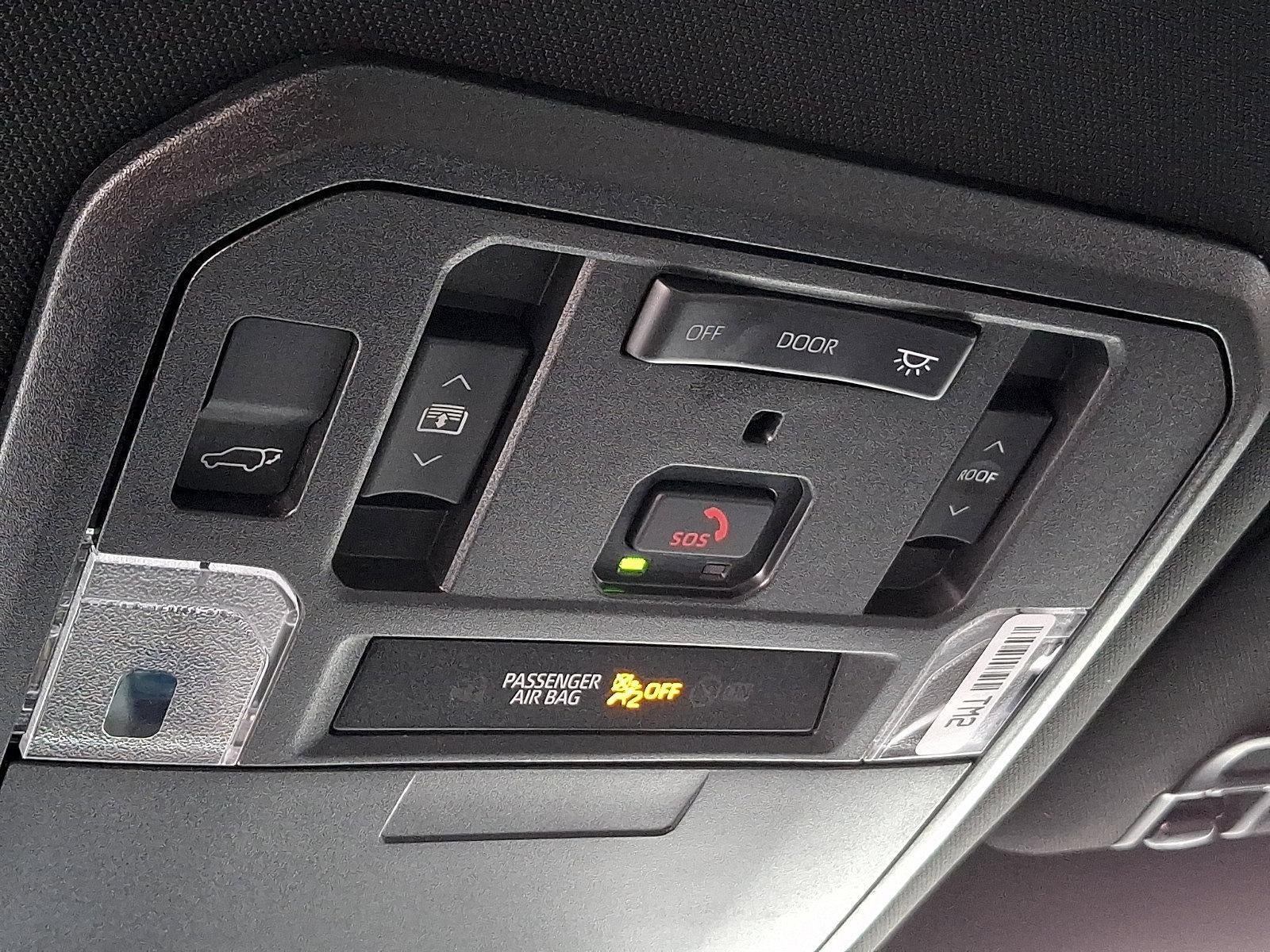 2026 Toyota Sequoia Limited 4WD (SE)