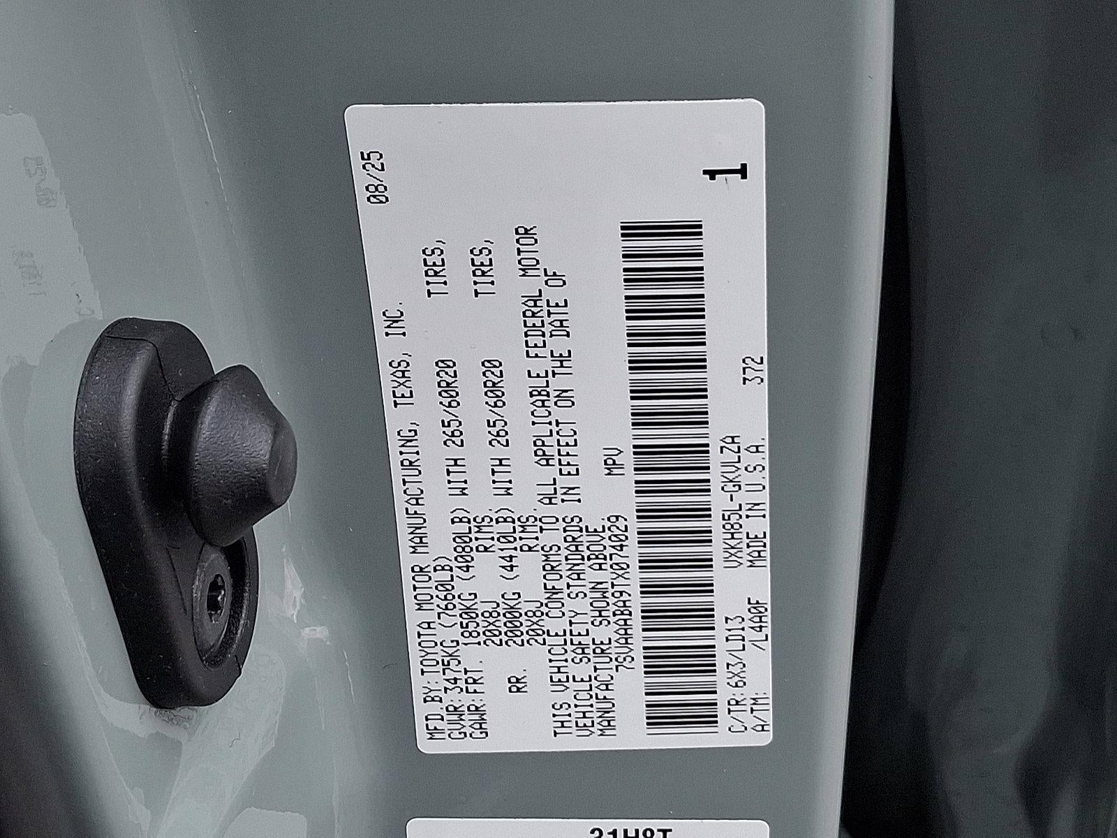 2026 Toyota Sequoia Limited 4WD (SE)