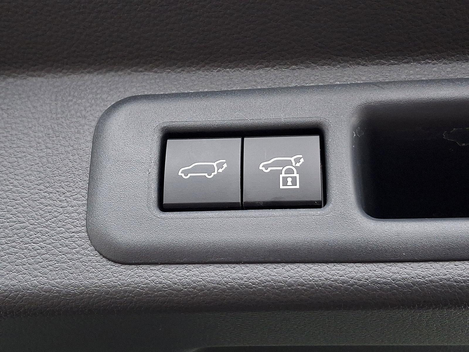 2026 Toyota Sequoia Limited 4WD (SE)