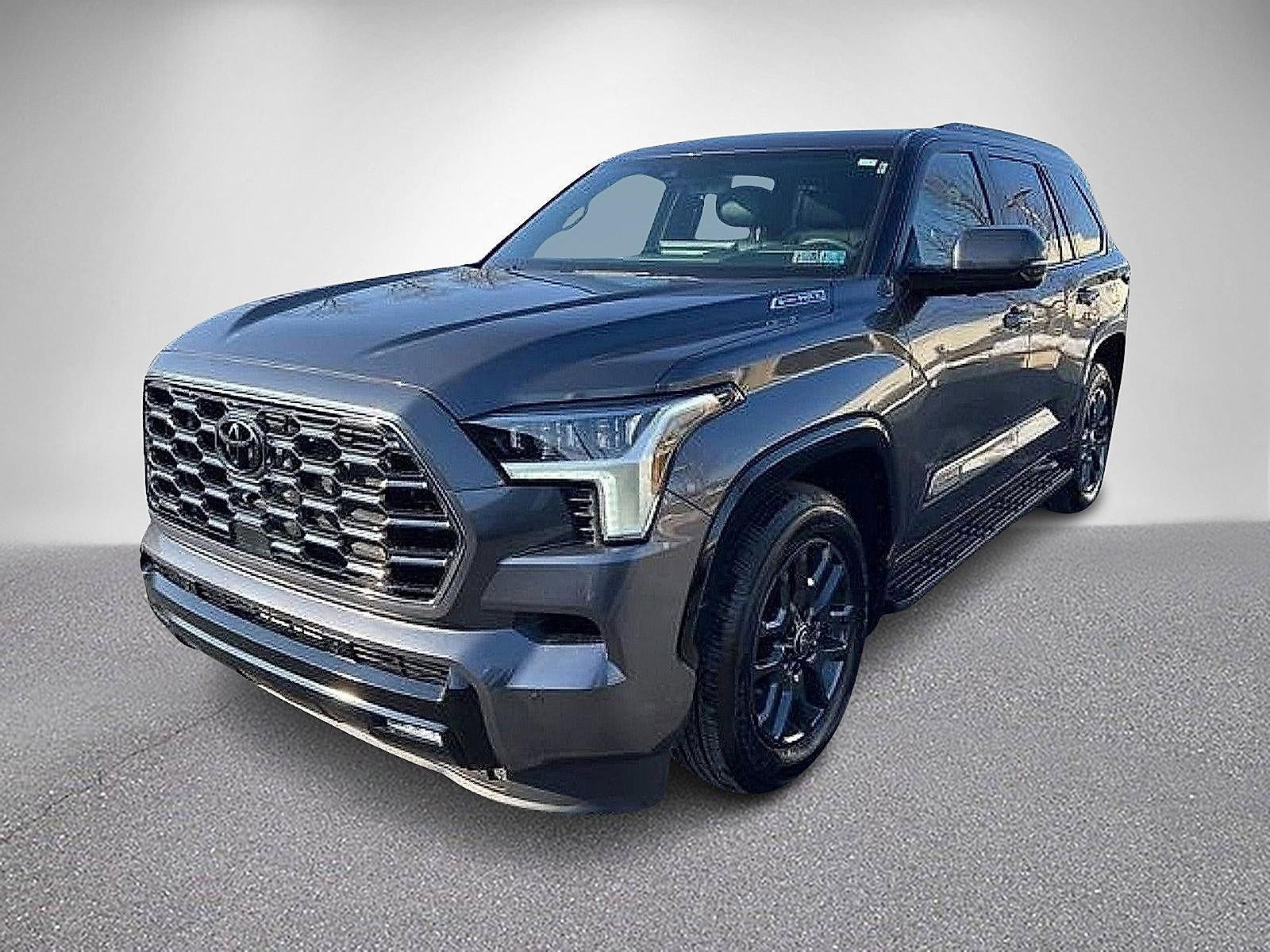 2026 Toyota Sequoia Platinum 4WD (Natl)