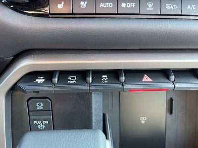 2026 Toyota Sequoia Platinum 4WD (Natl)