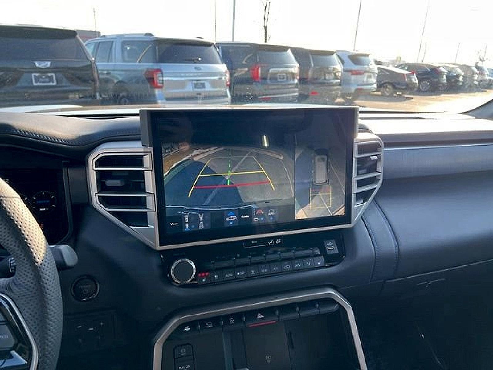 2026 Toyota Sequoia Platinum 4WD (Natl)