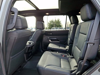 2026 Toyota Sequoia Platinum 4WD (Natl)