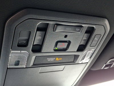 2026 Toyota Sequoia Platinum 4WD (Natl)