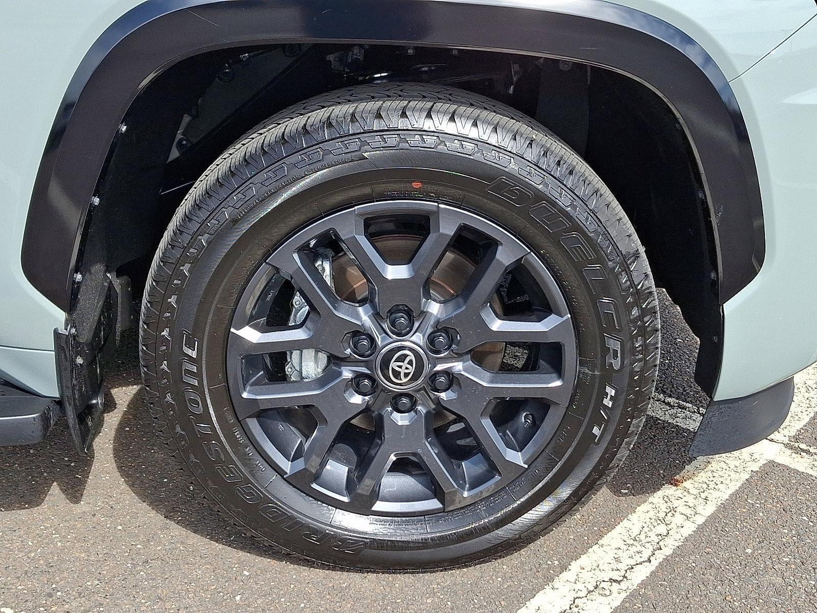 2026 Toyota Sequoia Platinum 4WD (Natl)