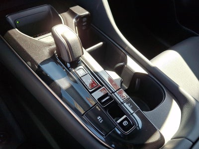 2025 Toyota Crown Signia XLE AWD (Natl)