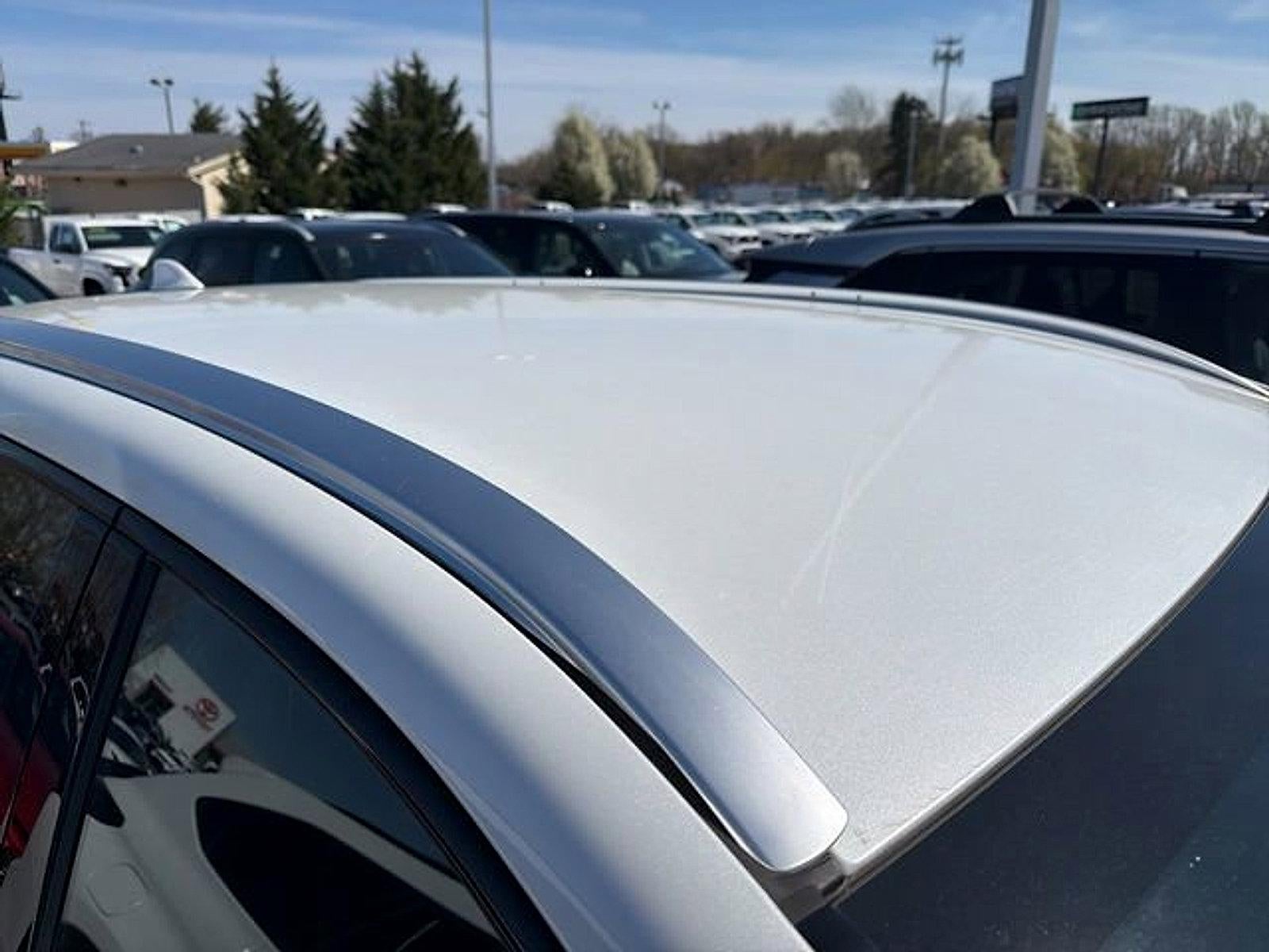 2025 Toyota Crown Signia XLE AWD (Natl)