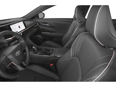 2025 Toyota Crown Signia XLE AWD (Natl)