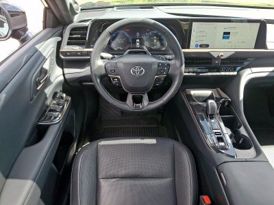 2025 Toyota Crown Platinum AWD (Natl)