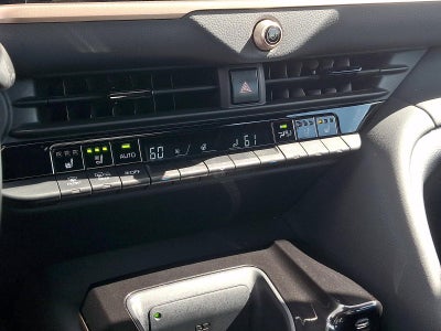 2025 Toyota Crown Platinum AWD (Natl)
