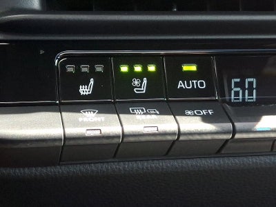 2025 Toyota Crown Platinum AWD (Natl)