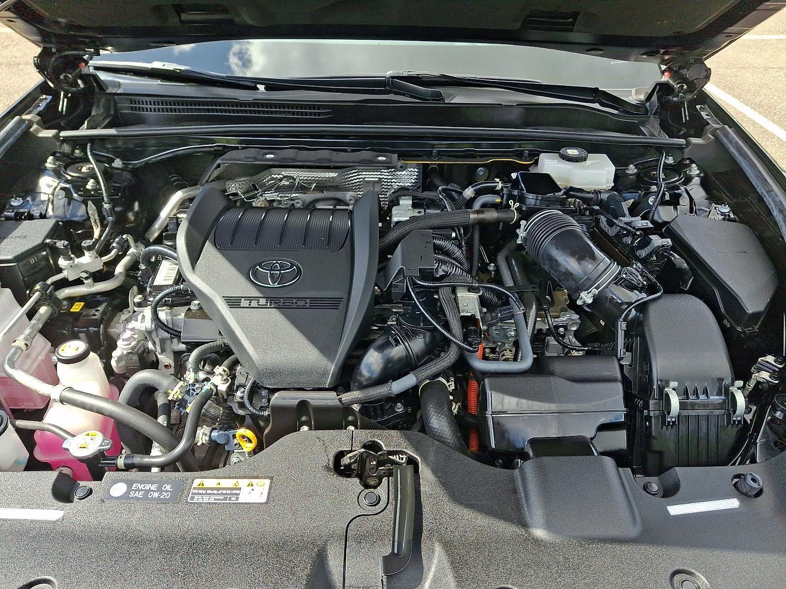 2025 Toyota Crown Platinum AWD (Natl)