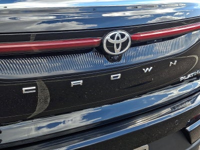 2025 Toyota Crown Platinum AWD (Natl)