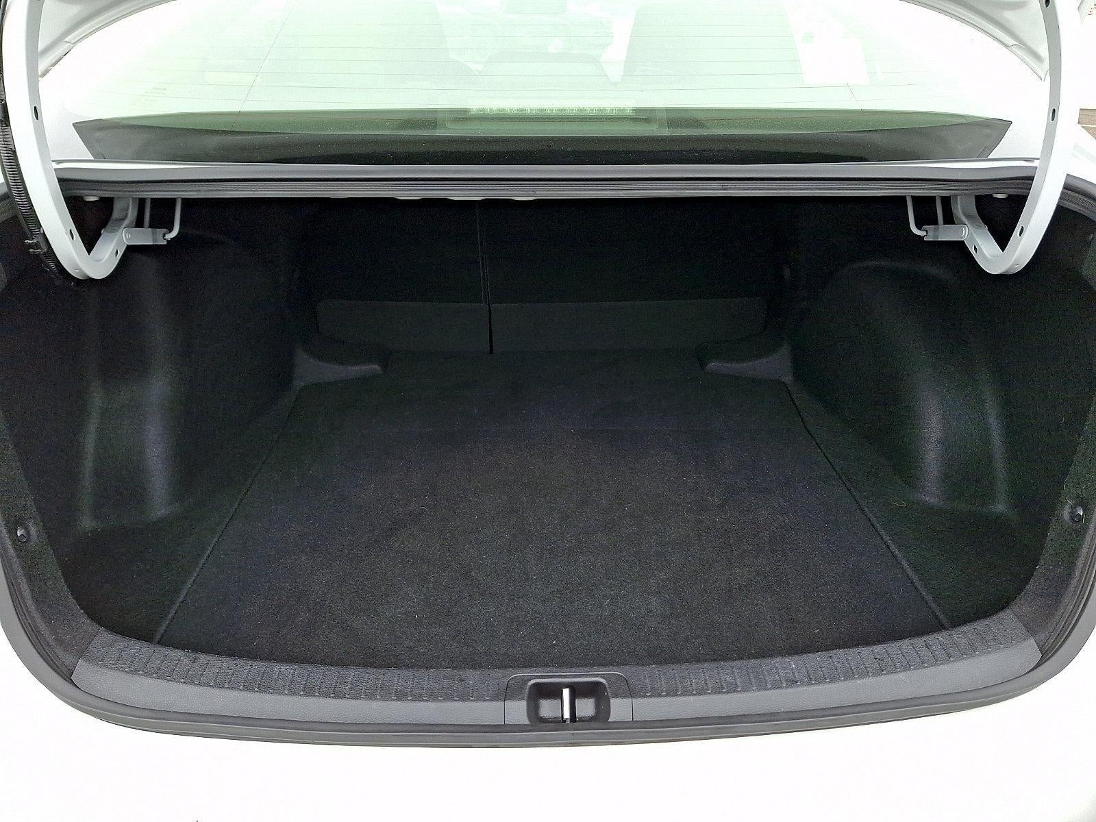 2025 Toyota Corolla Hybrid LE FWD (Natl)