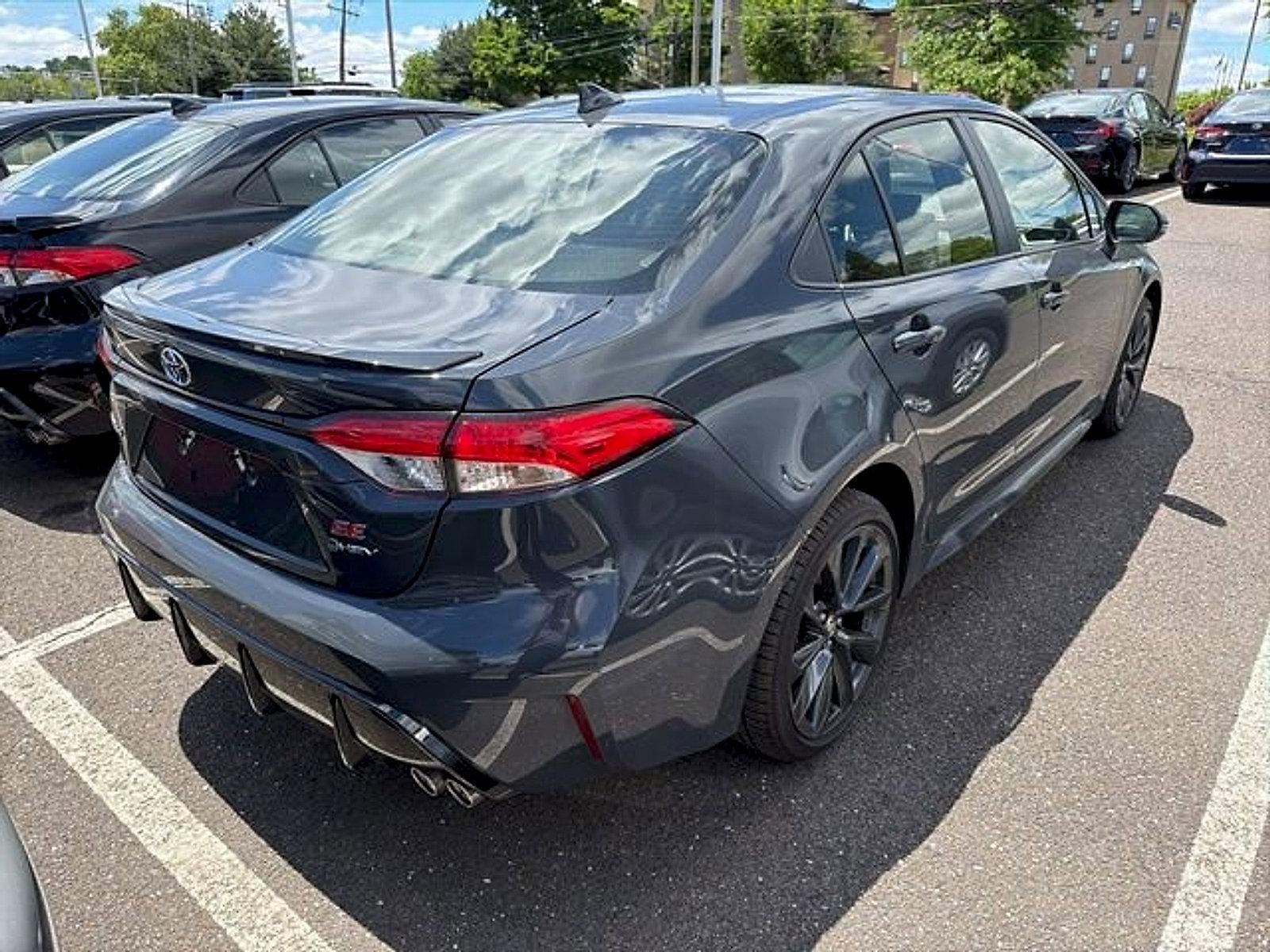 2025 Toyota Corolla Hybrid SE FWD (Natl)