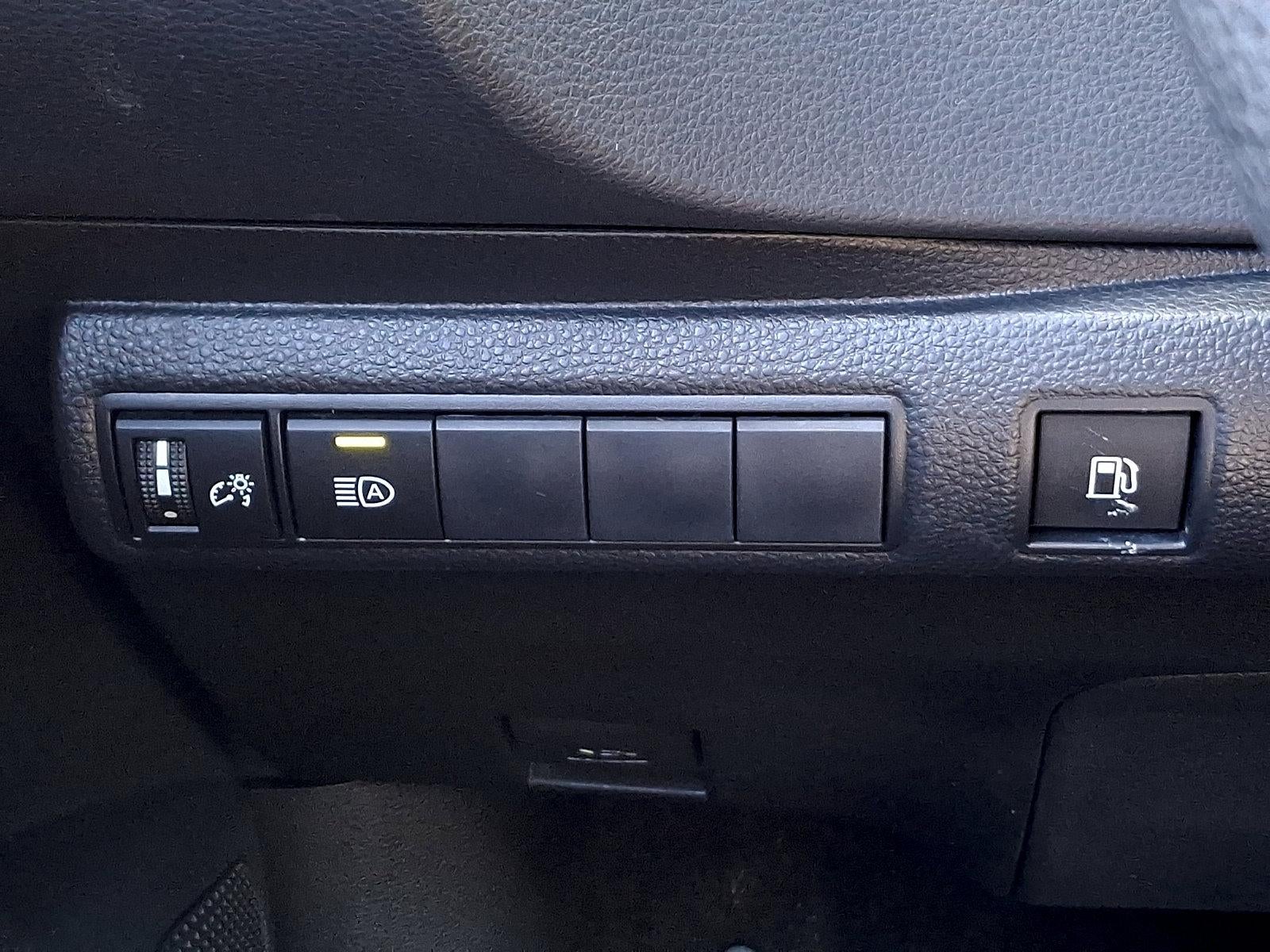 2025 Toyota Corolla Hybrid LE FWD (Natl)