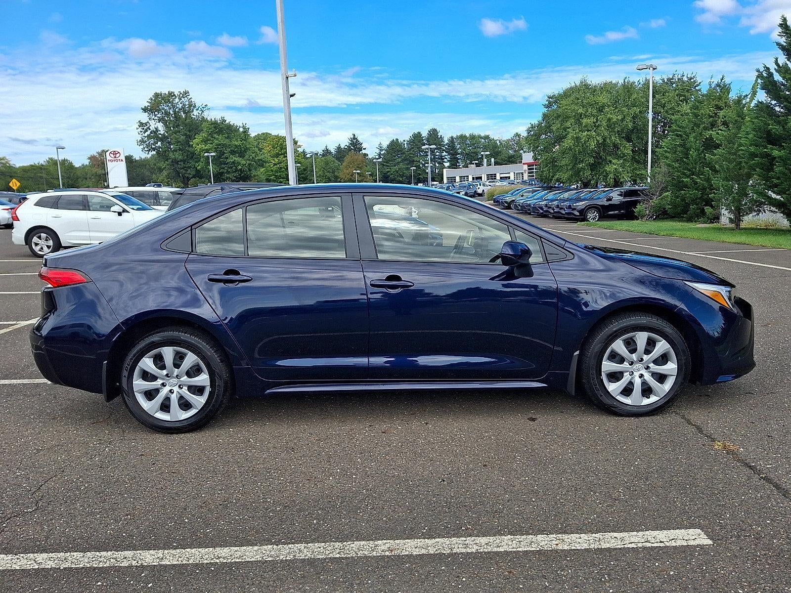 2026 Toyota Corolla Hybrid LE FWD (Natl)