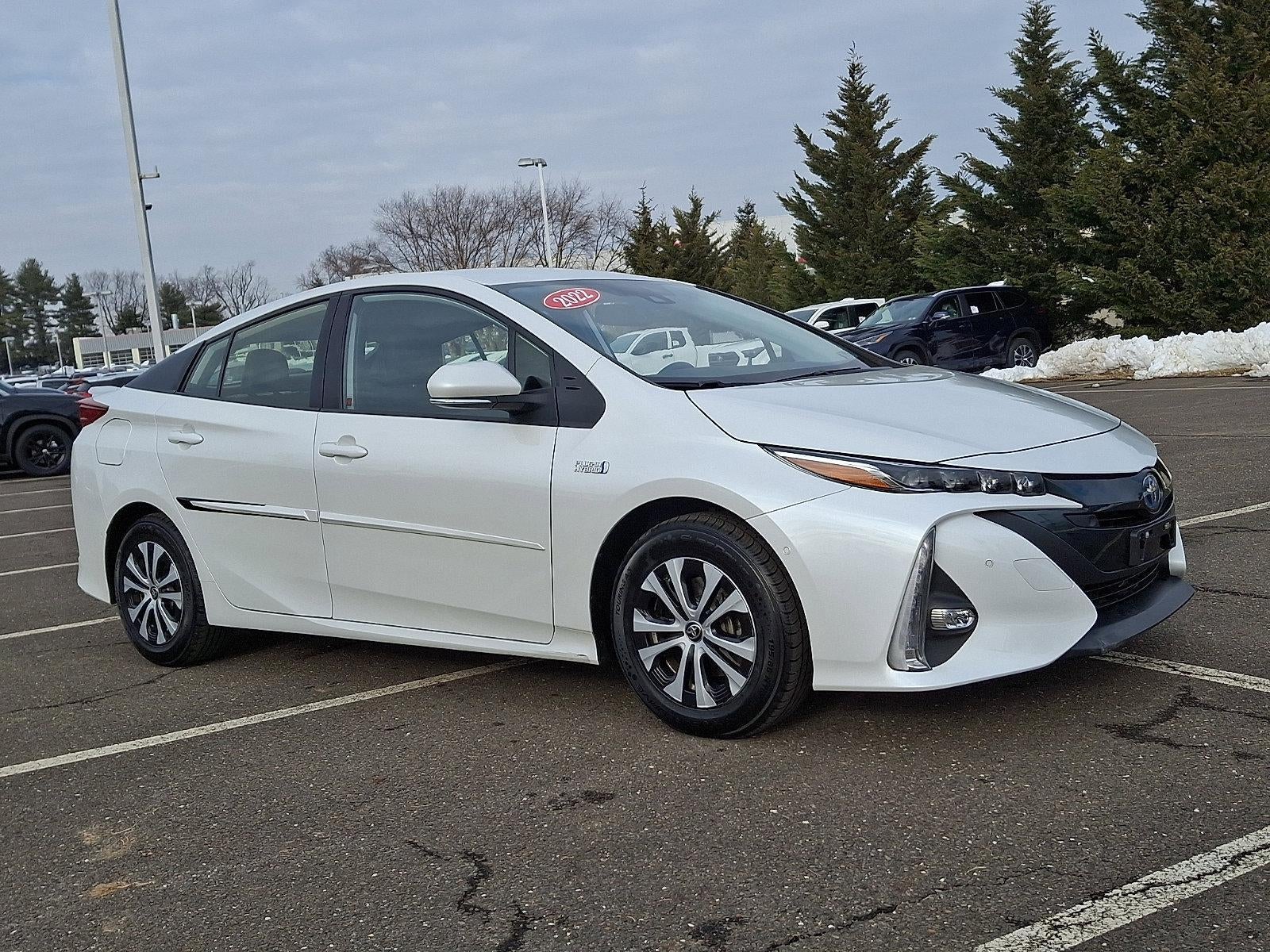 2022 Toyota Prius Prime Limited (Natl)