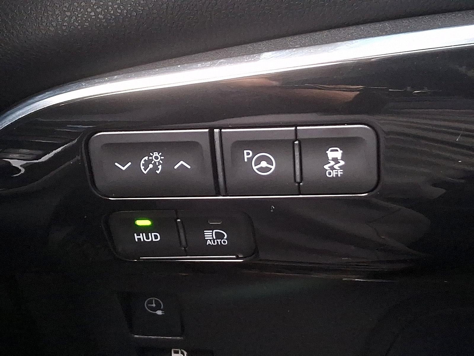 2022 Toyota Prius Prime Limited (Natl)