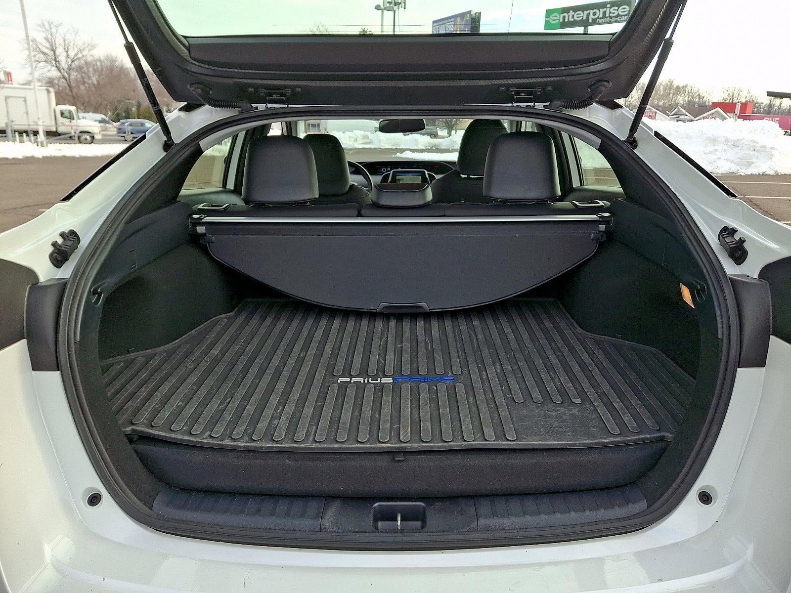 2022 Toyota Prius Prime Limited (Natl)