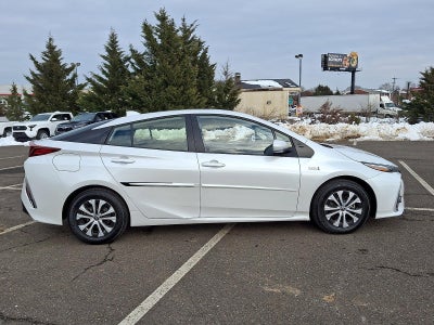 2022 Toyota Prius Prime Limited (Natl)