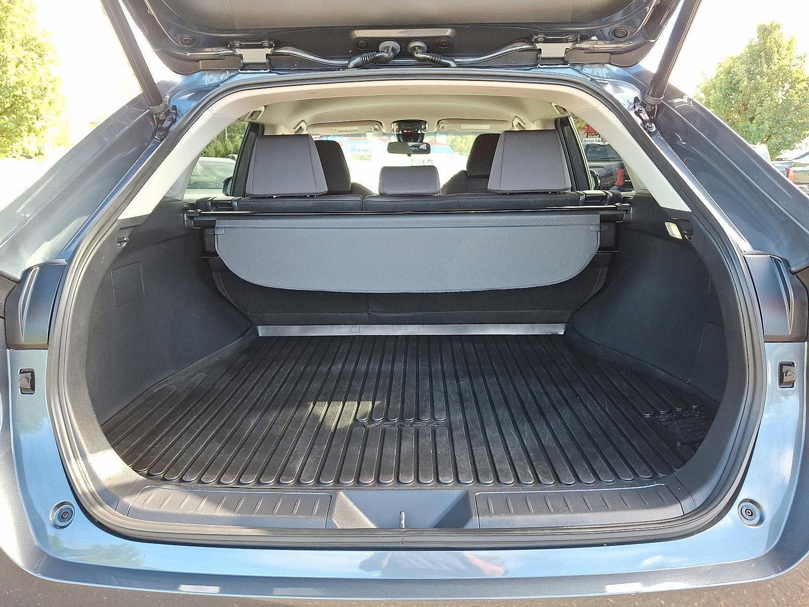 2022 Toyota Venza LE AWD (Natl)