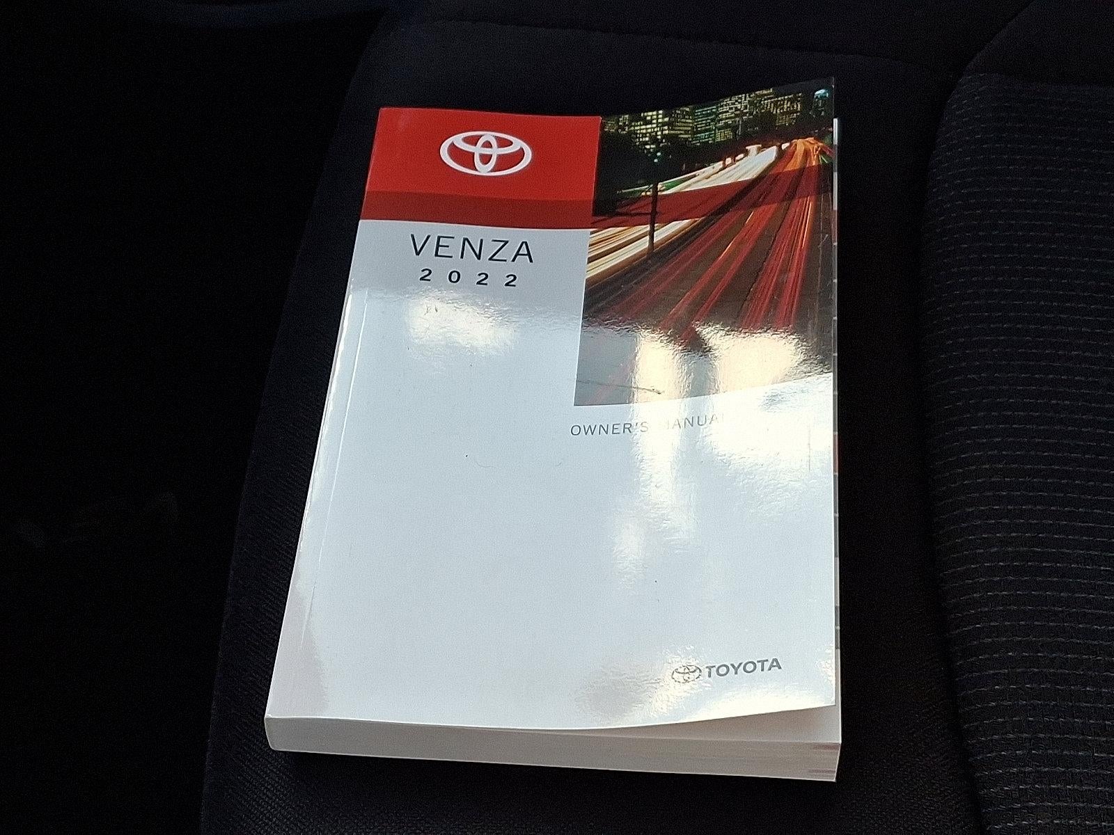 2022 Toyota Venza LE AWD (GS)