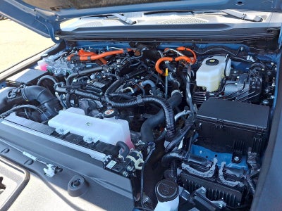 2026 Toyota Land Cruiser 4WD (Natl)