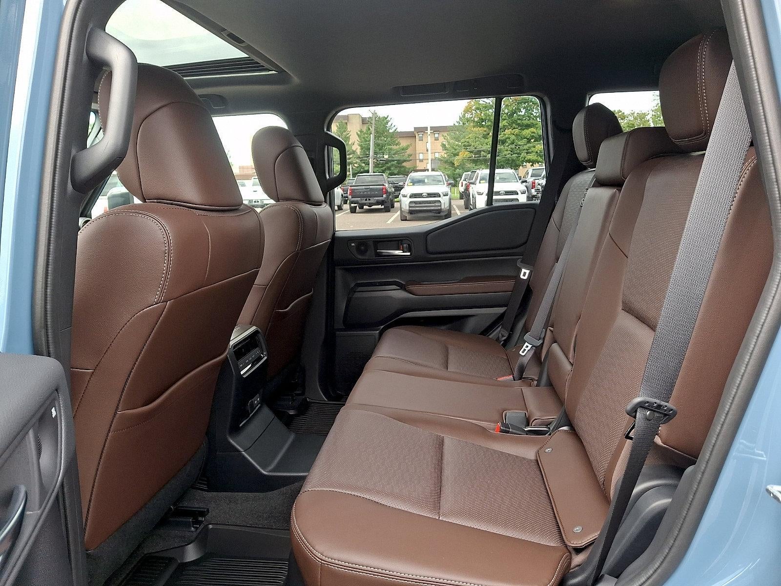 2025 Toyota Land Cruiser 4WD (GS)