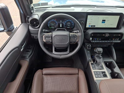 2025 Toyota Land Cruiser 4WD (GS)