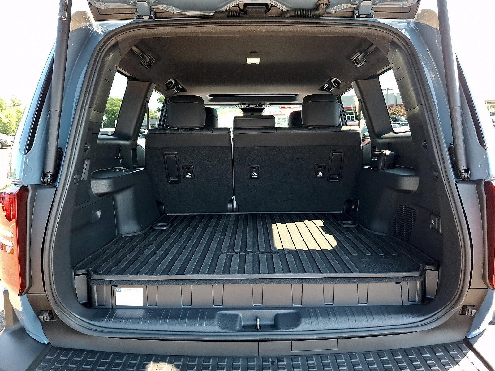 2026 Toyota Land Cruiser 4WD (Natl)