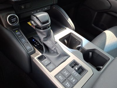 2024 Toyota Land Cruiser 4WD (Natl)