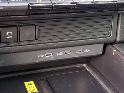 2024 Toyota Land Cruiser 4WD (Natl)