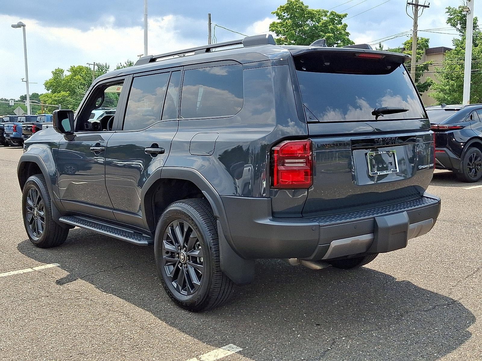 2024 Toyota Land Cruiser 4WD (Natl)