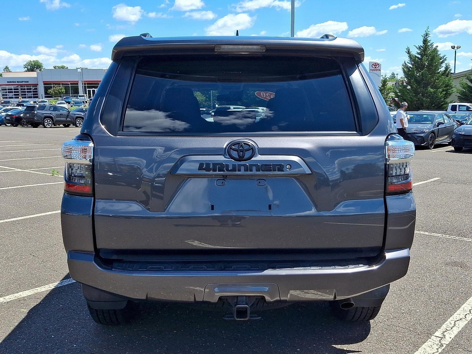 2020 Toyota 4Runner SR5 4WD (Natl)