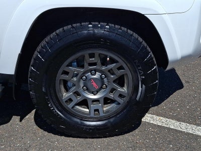 2019 Toyota 4Runner TRD Off Road Premium 4WD (Natl)