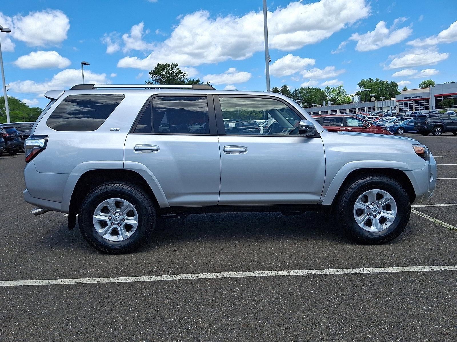 2022 Toyota 4Runner SR5 Premium 2WD (Natl)