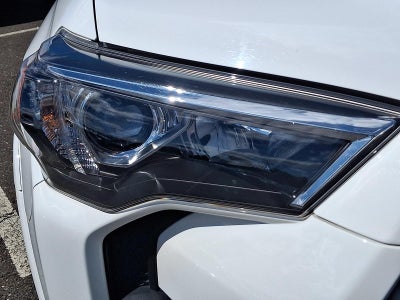 2022 Toyota 4Runner SR5 Premium 4WD (Natl)