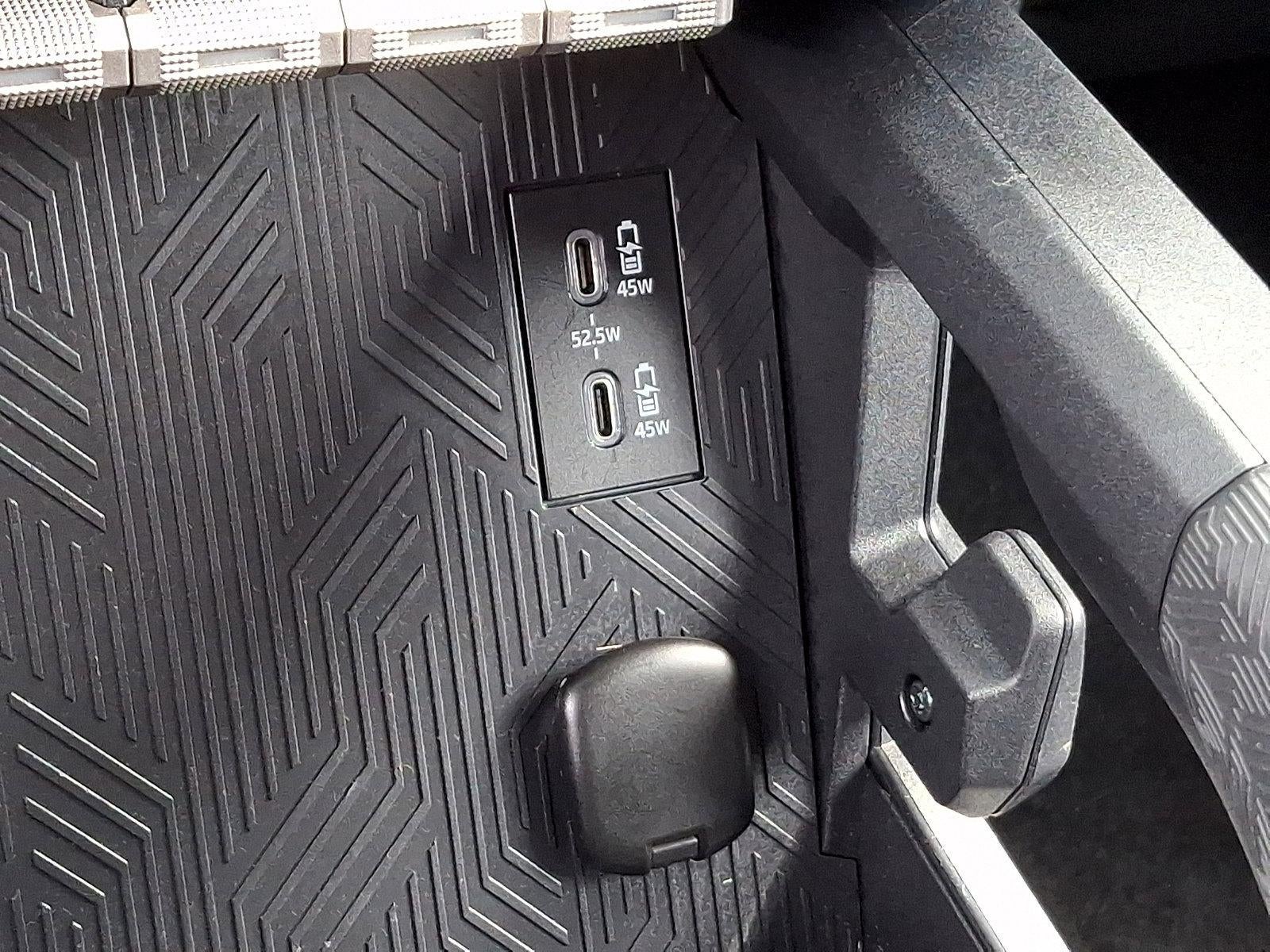 2025 Toyota 4Runner SR5 4WD (GS)