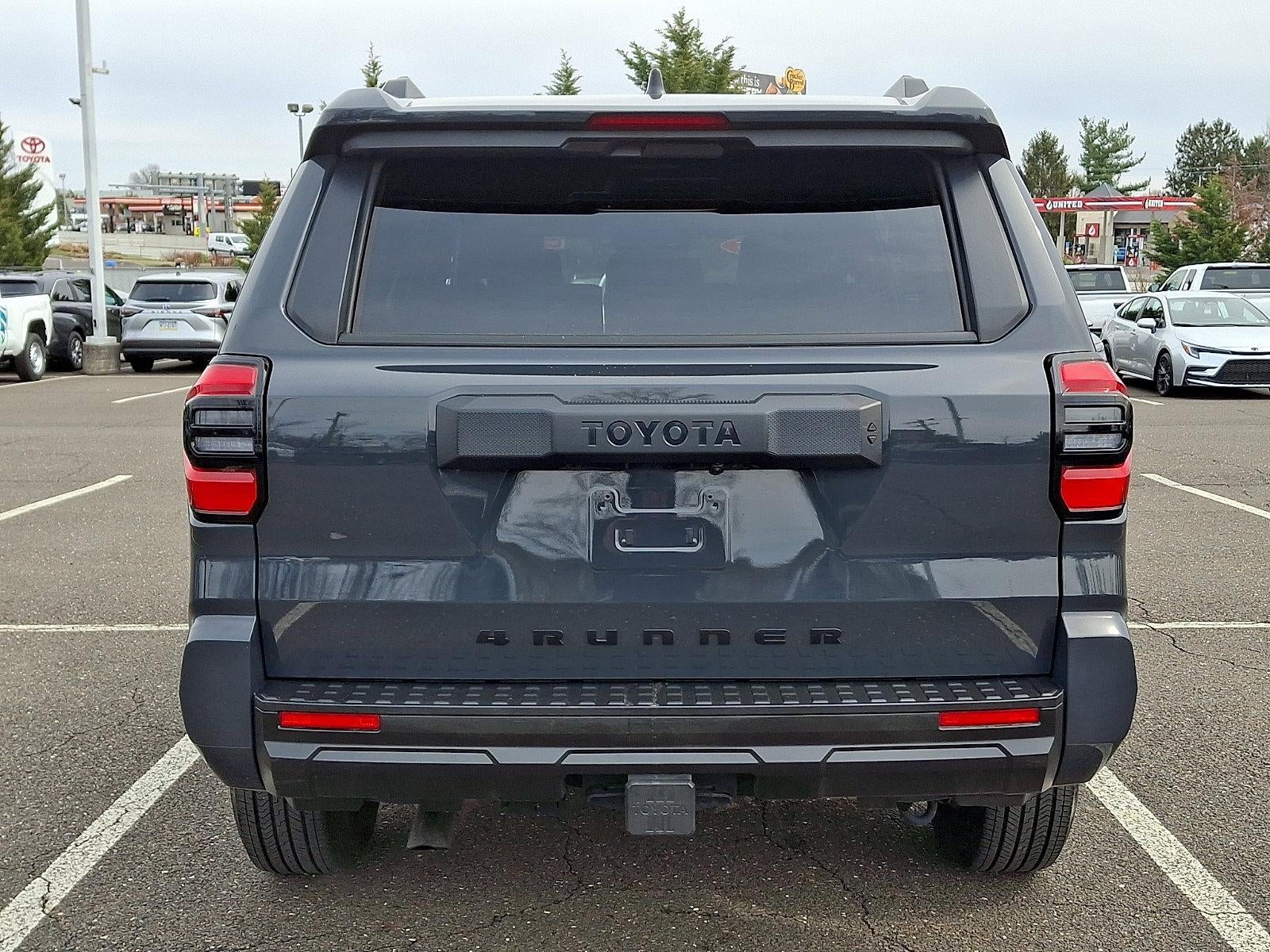 2025 Toyota 4Runner SR5 4WD (GS)