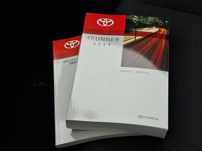 2025 Toyota 4Runner TRD Off Road 4WD (Natl)