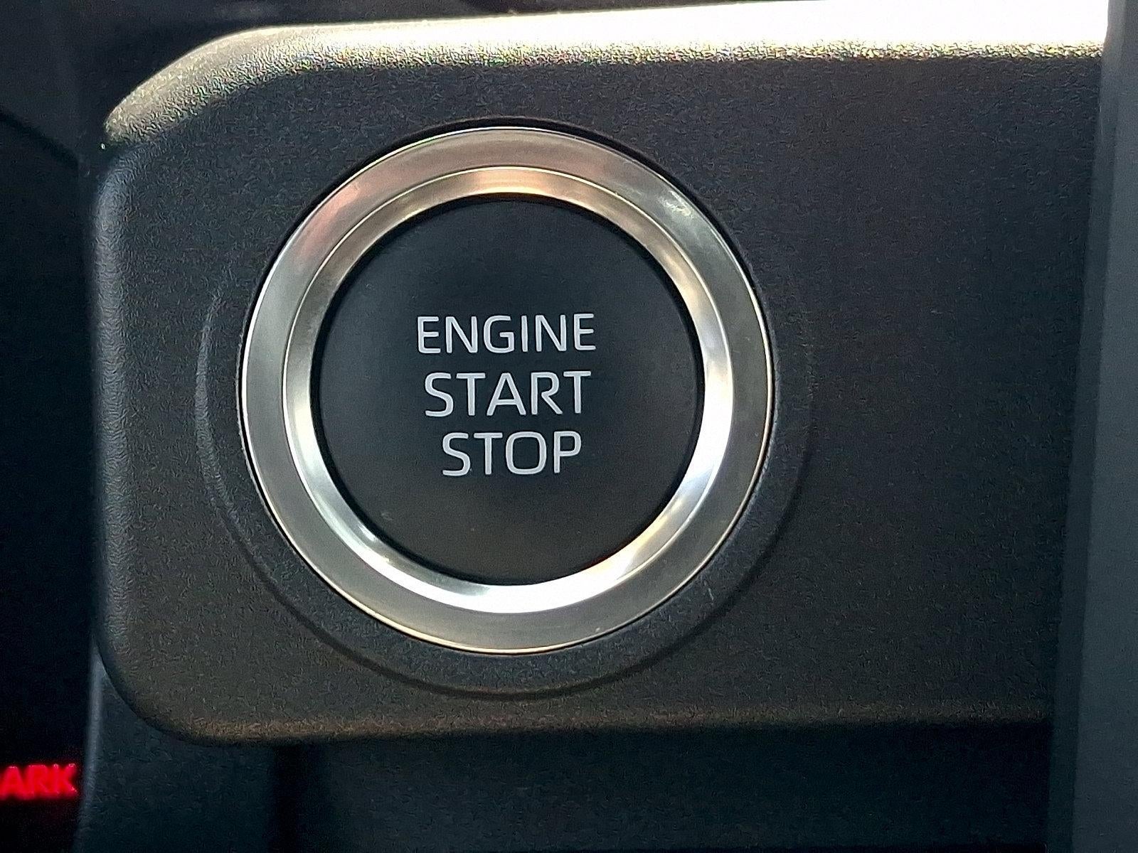2025 Toyota 4Runner SR5 4WD (Natl)
