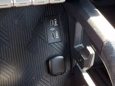 2025 Toyota 4Runner SR5 4WD (Natl)