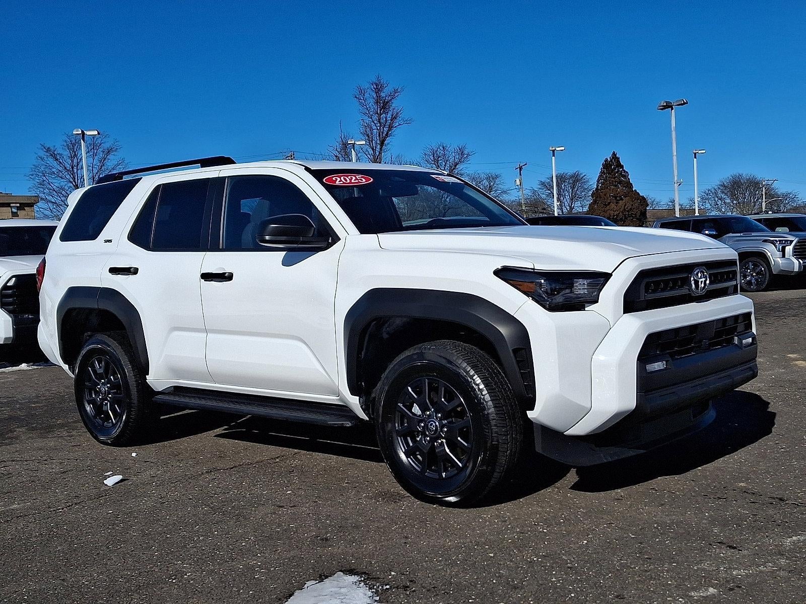 2025 Toyota 4Runner SR5 4WD (GS)