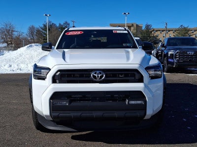 2025 Toyota 4Runner SR5 4WD (GS)