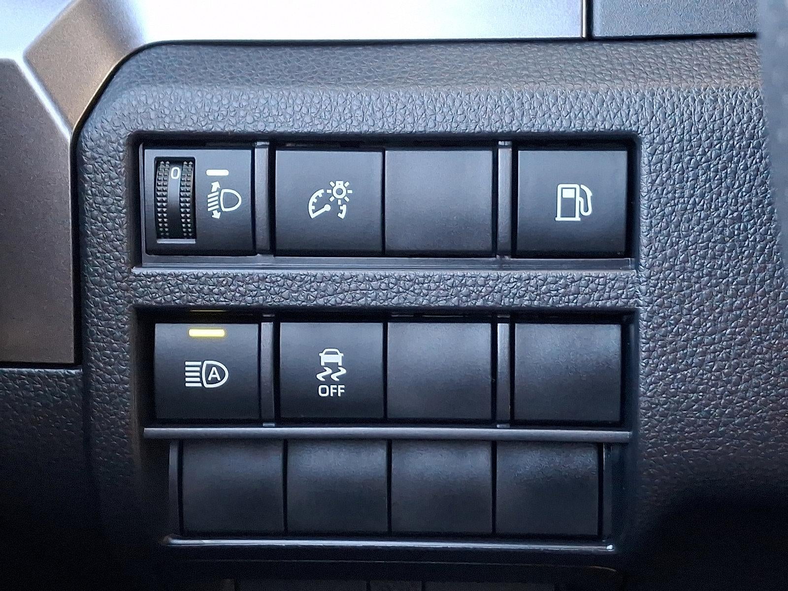 2025 Toyota 4Runner SR5 4WD (GS)