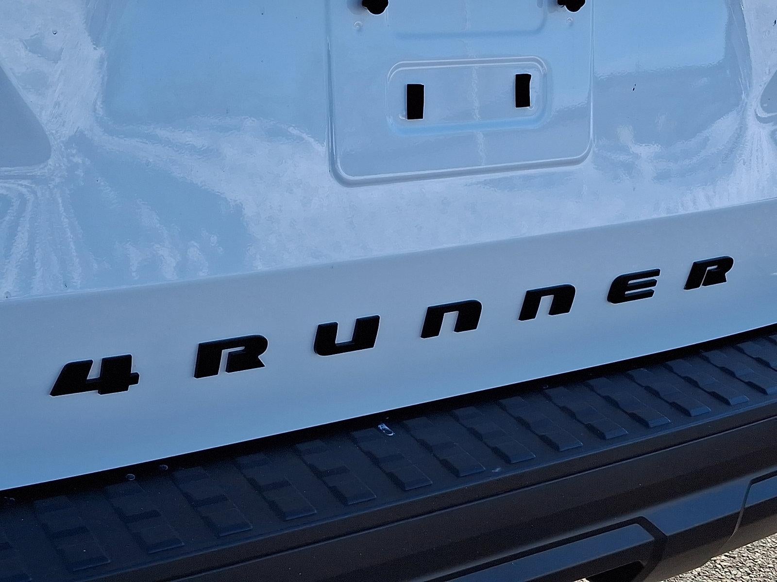 2025 Toyota 4Runner SR5 4WD (GS)